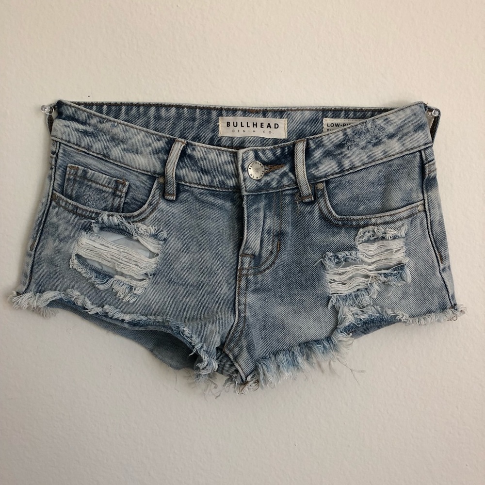 Short shorts